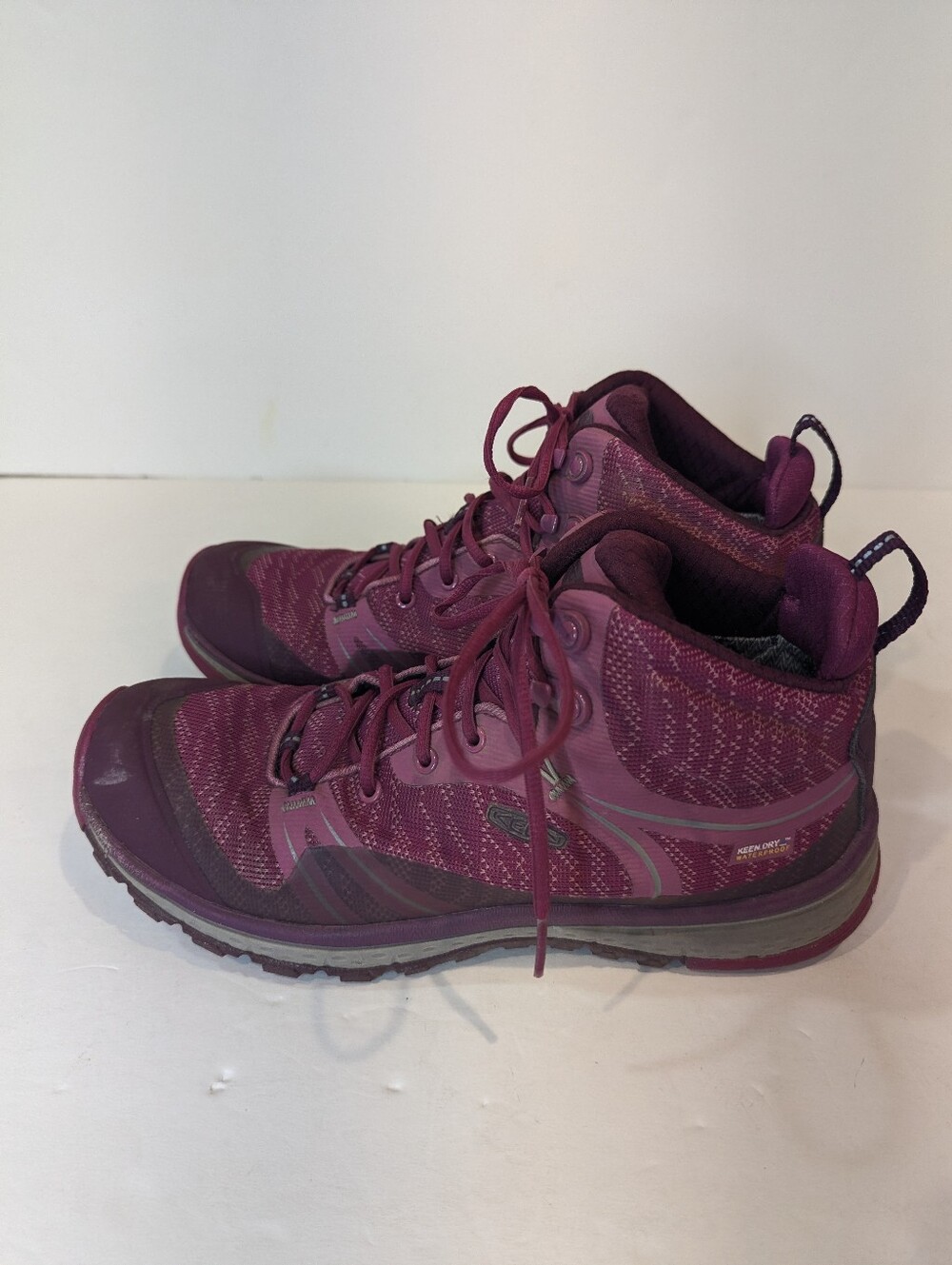 Keen Terradora Waterproof Mid Purple Hiking Boots Women's Size 8